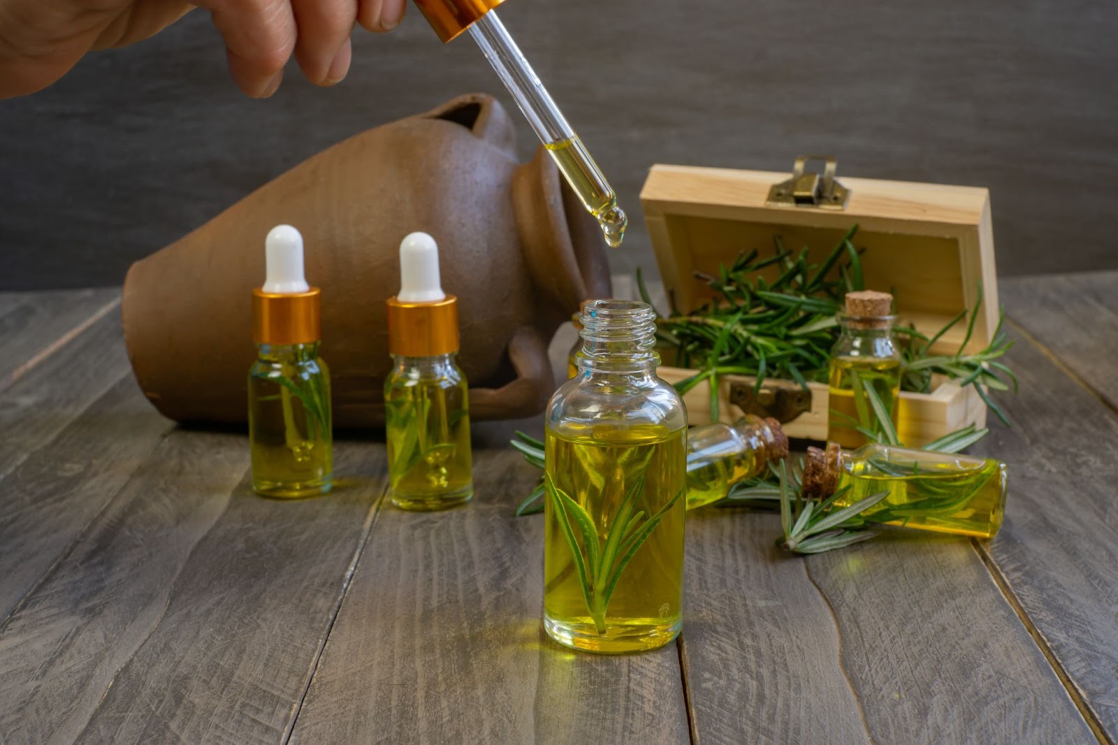 An image of natural plant oil which are a kind of emollient for skincare
